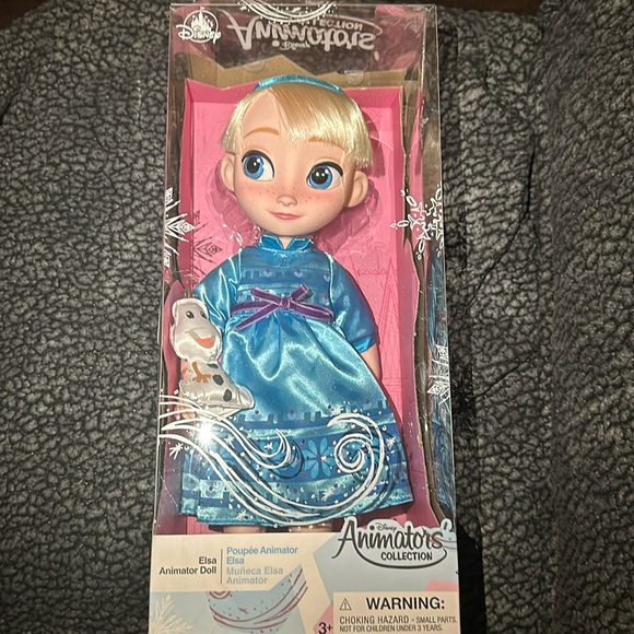 Disney Store Official Animators’ Collection Elsa Doll, Includes Olaf - Picture 1 of 3